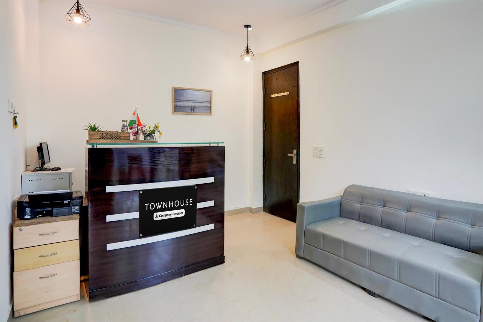 Super Townhouse Sector 53 Golf Course Road Apartamento Gurgaon Exterior foto