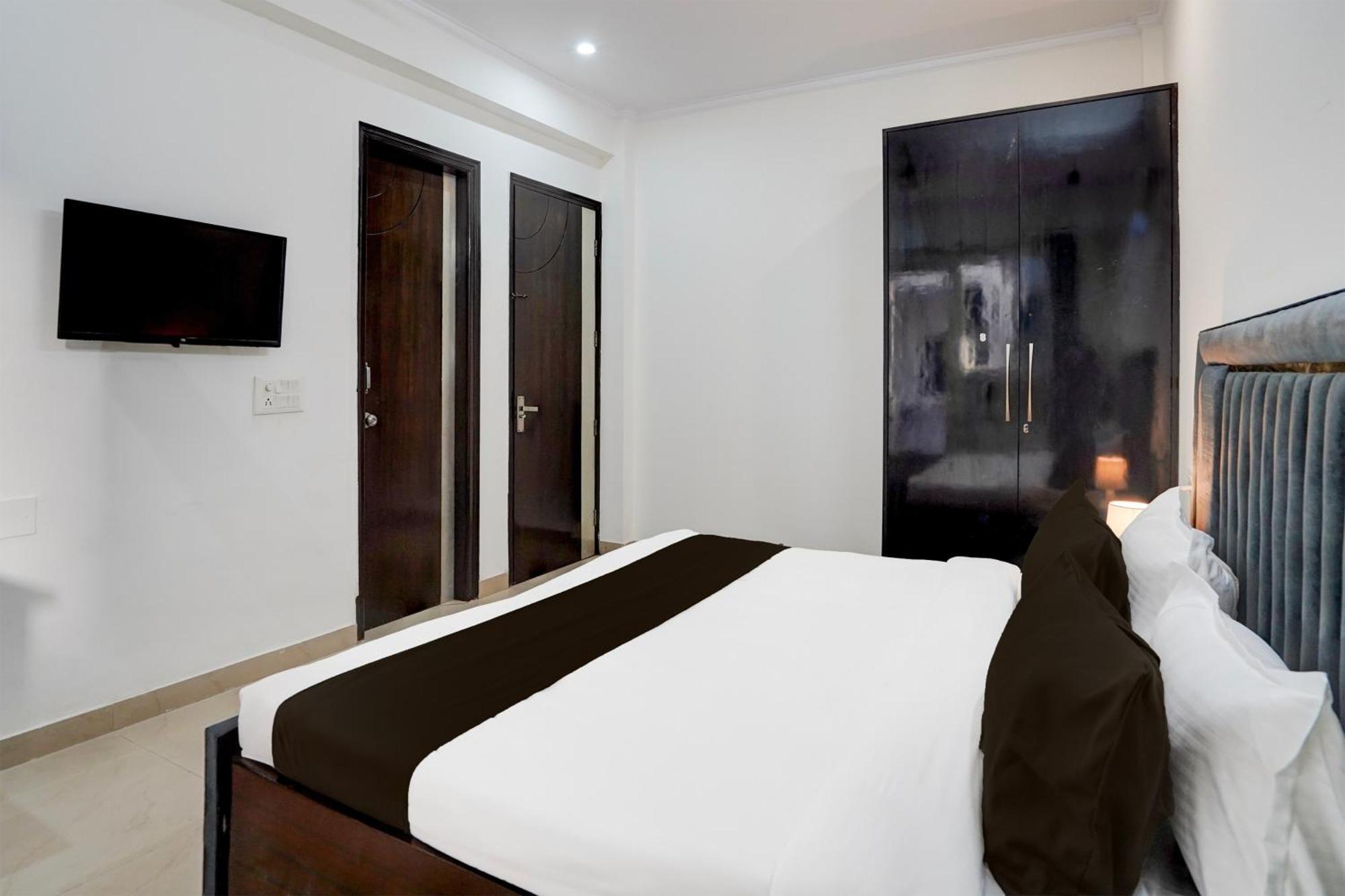 Super Townhouse Sector 53 Golf Course Road Apartamento Gurgaon Exterior foto
